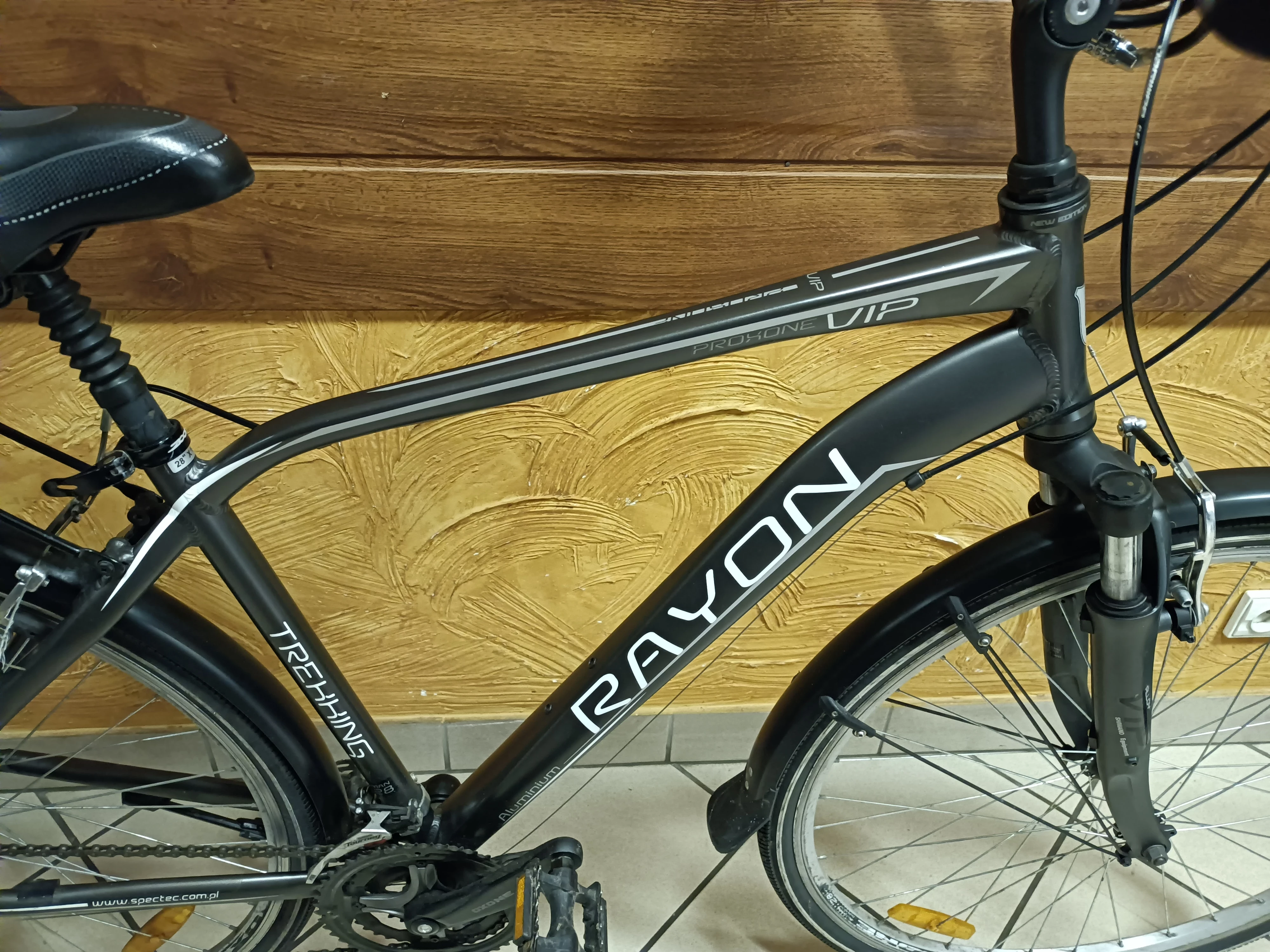 rower-trekkingowy-rayon-vip-28-stan-uzywany