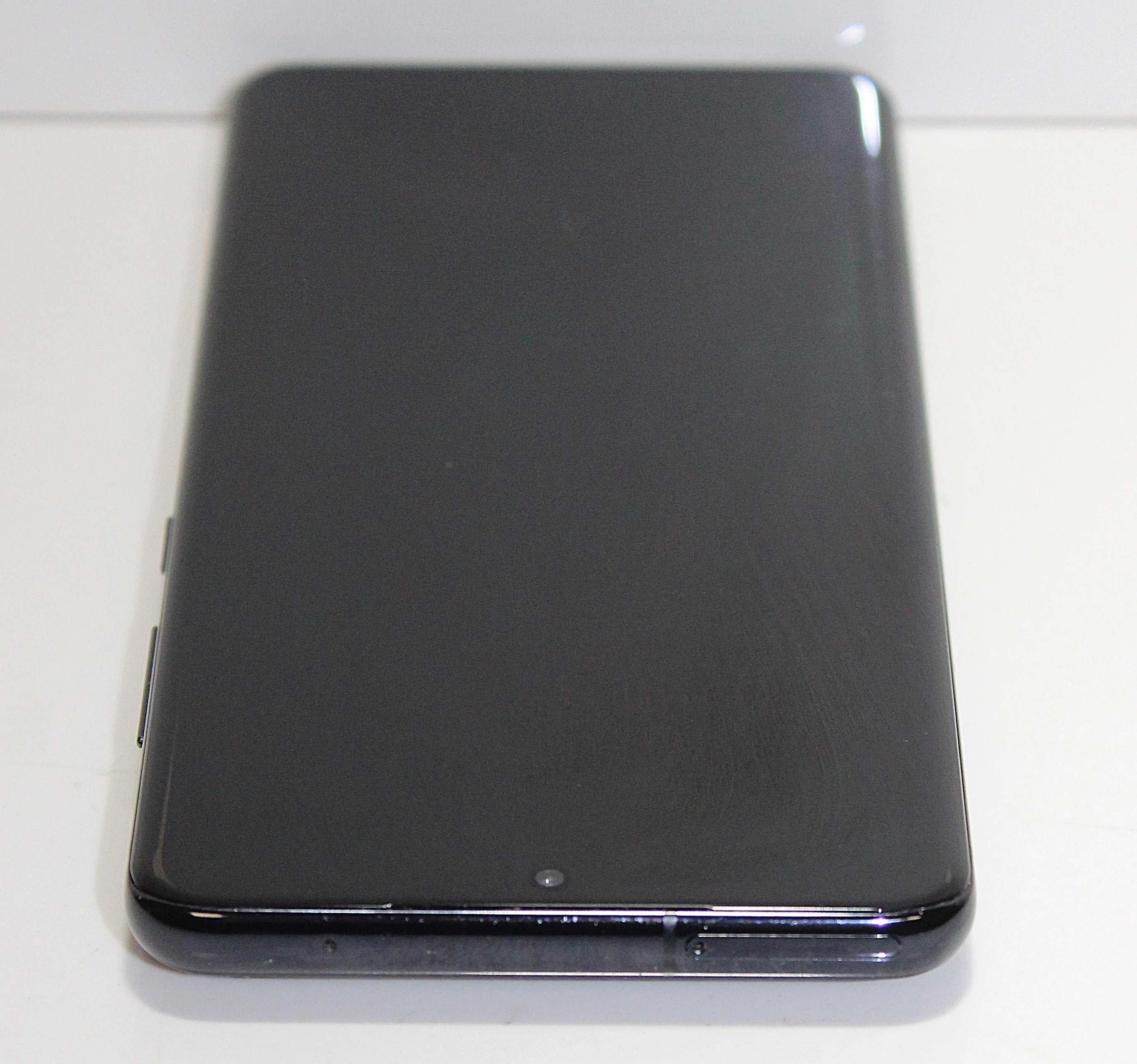 telefon-samsung-galaxy-s20-ultra-5g-sm-g988bds-przekatna-ekranu-690