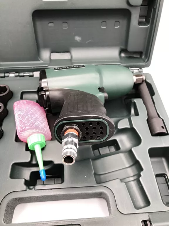 KLUCZ UDAROWY METABO DSSW 360 1/2