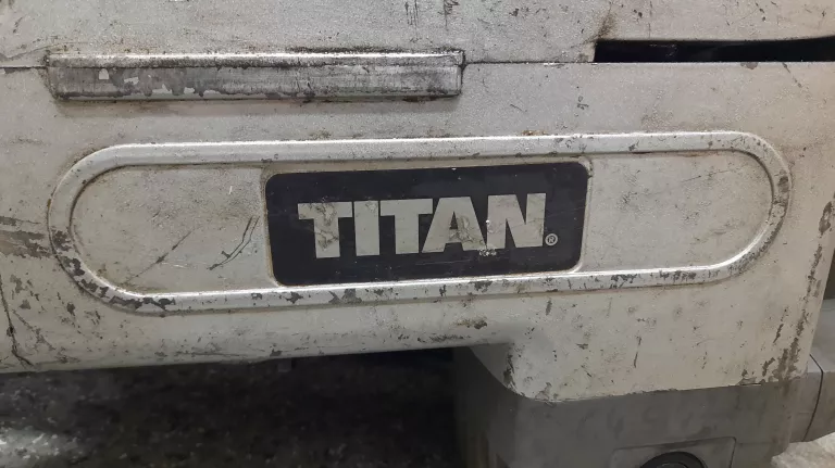 mlot-wyburzeniowy-titan-ttb-280-marka-titan