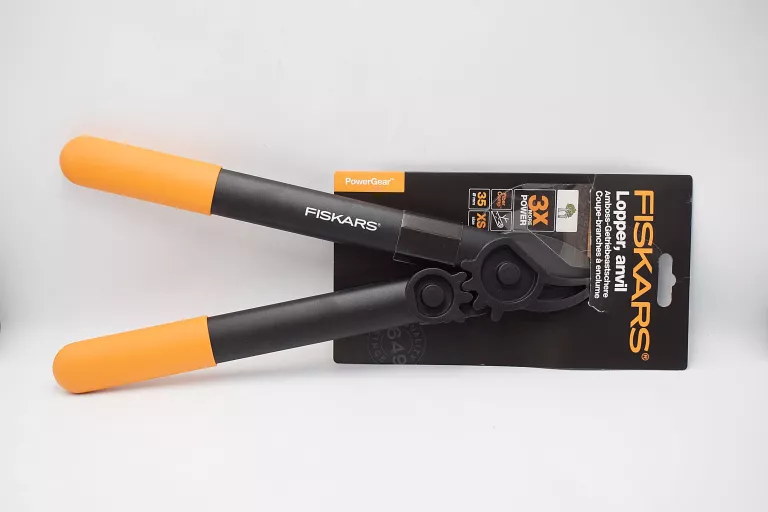SEKATOR DŹWIGNIOWY KOWADEŁKOWY FISKARS L31 100058