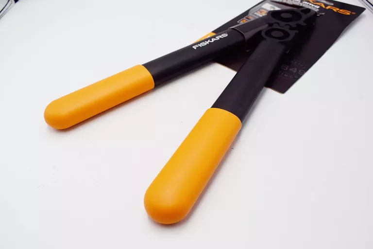 SEKATOR DŹWIGNIOWY KOWADEŁKOWY FISKARS L31 100058
