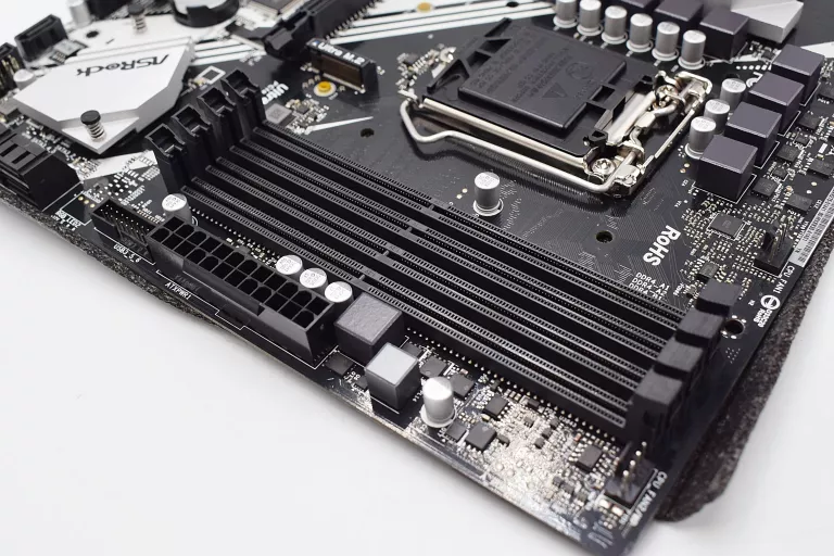 PŁYTA GŁÓWNA ASROCK B365M PRO4-F