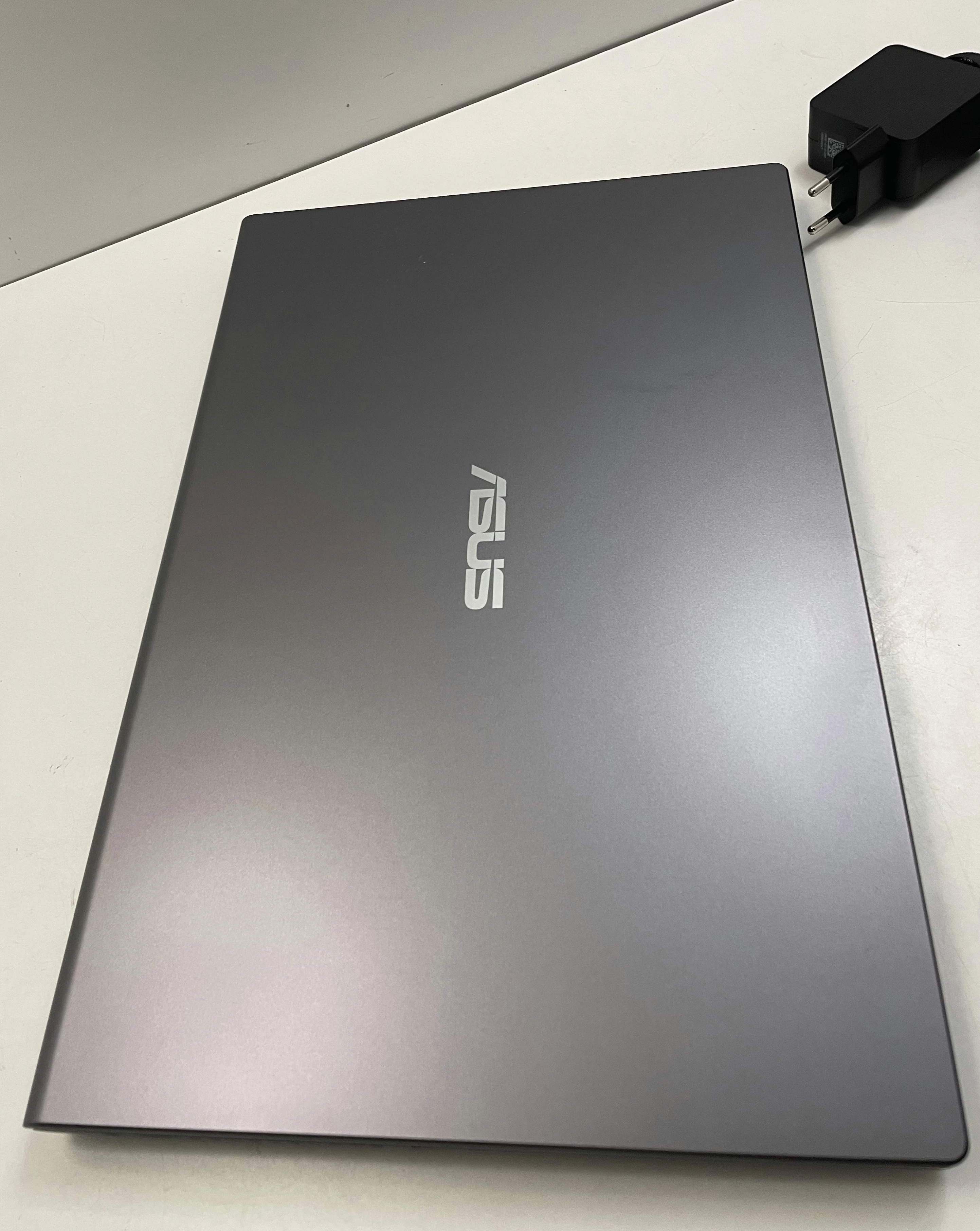 laptop-asus-a516j-156-intel-core-i3-4gb256gb-liczba-rdzeni-procesora-2