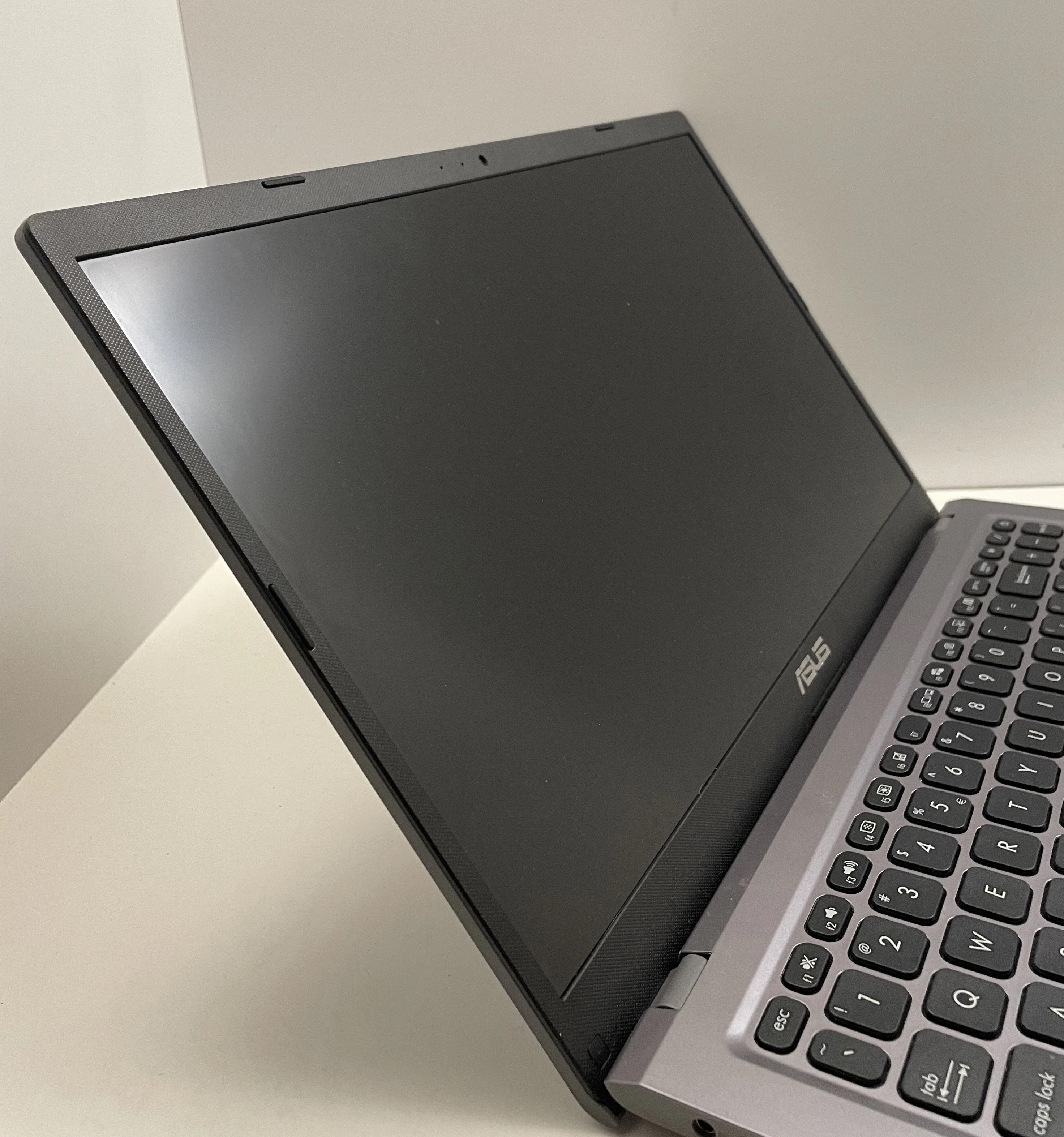 laptop-asus-a516j-156-intel-core-i3-4gb256gb-seria-procesora-intel-core-i3