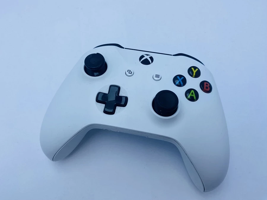 pad-do-xbox-one-pochodzenie-oryginal