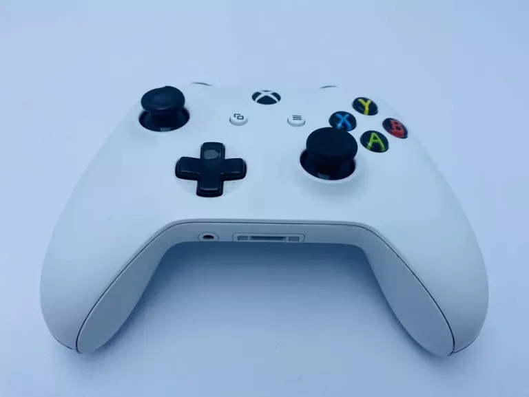 pad-do-xbox-one-wolnosci-239-zabrze-sj