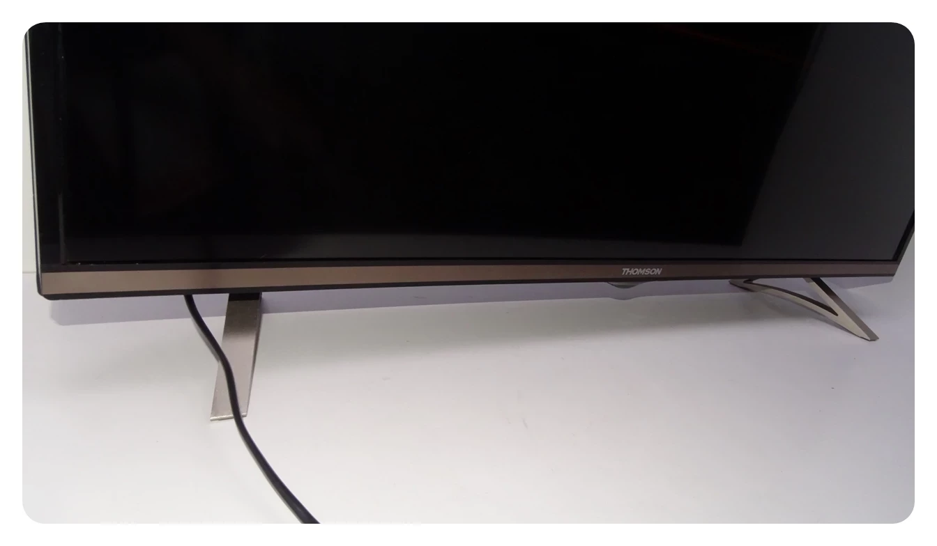 telewizor-thomson-40ua6406-4k-uhd-40-cali-marka-thomson