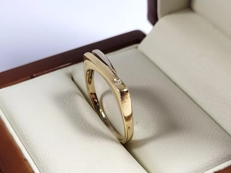 piekny-zloty-pierscionek-z-brylantem-241-gr-585-zamkowa-19-wegorzewo