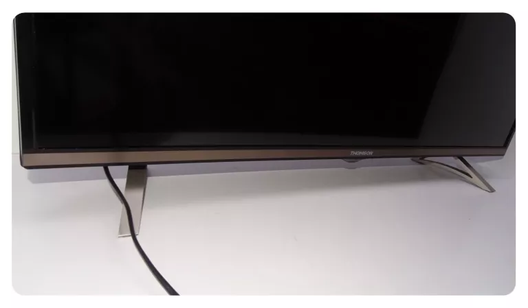 TELEWIZOR THOMSON 40UA6406 4K UHD 40 CALI