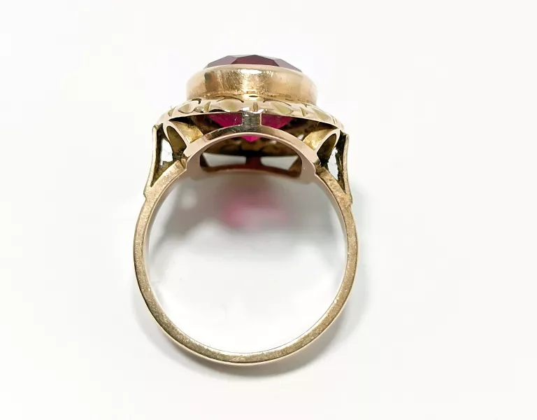 piekny-stary-zloty-pierscionek-1076g-585-r19-kolor-dominujacy-zloty