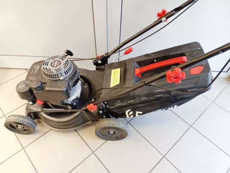 FAWORYT KOSIARKA SPALINOWA 41 CM - 130 CC DK41N13