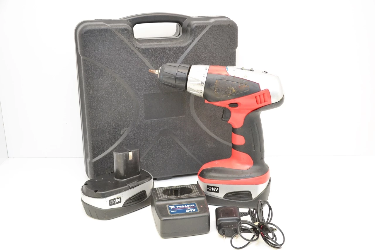 wkretarka-z-akumulatorem-i-ladowarka-leonarda-3a-lublin