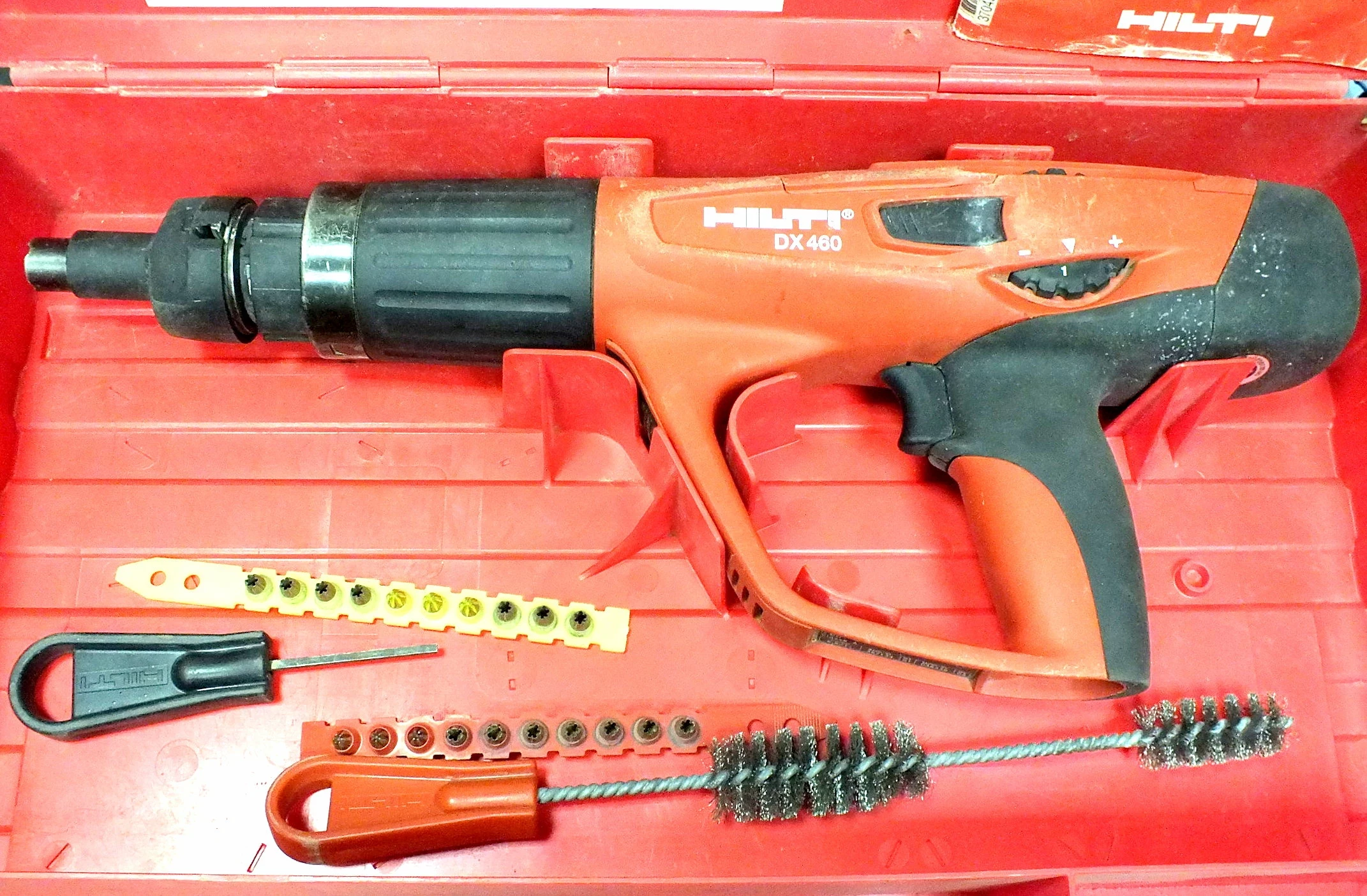osadzak-prochowy-hilti-dx-460x-460-f8-stan-uzywany