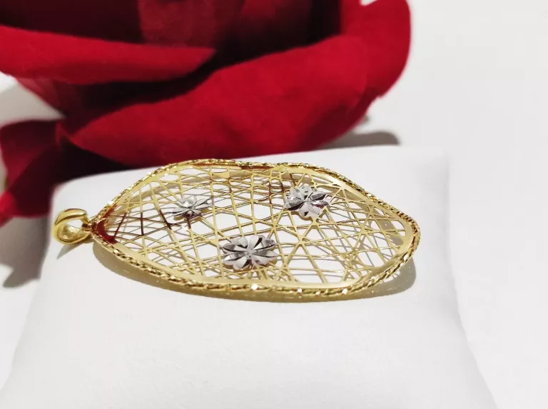 ŚLICZNA AŻURKOWA ZAWIESZKA 585CT