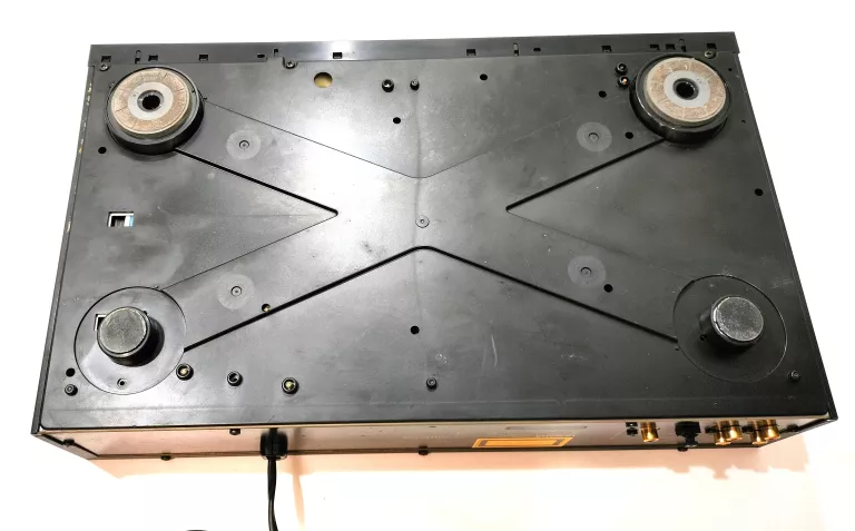 ODTWARZACZ CD YAMAHA CDX-860