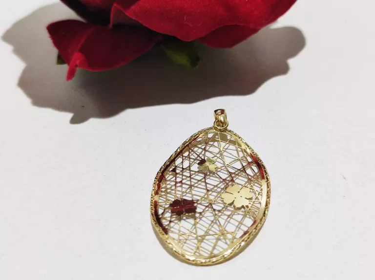 sliczna-azurkowa-zawieszka-585ct-kolor-dominujacy-205826-225106