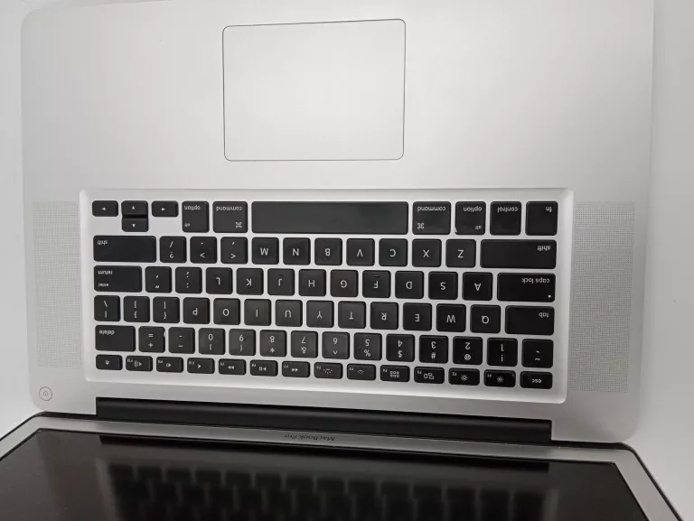 laptop-apple-macbook-pro-a1286-opis-seria-procesora-intel-core-i7