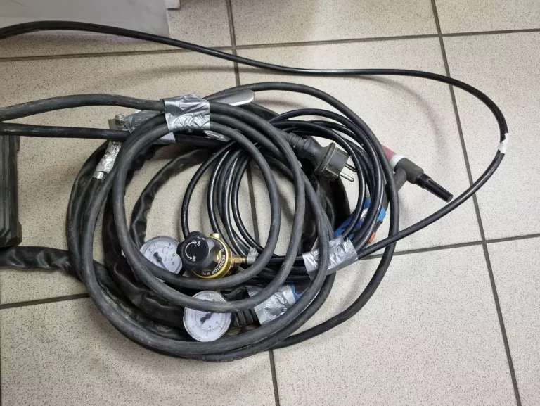 SPAWARKA INWERTOROWA MAGNUM TIG THF 238 P AC DC