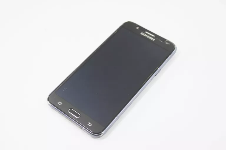 telefon-samsung-galaxy-j7-typ-smartfon