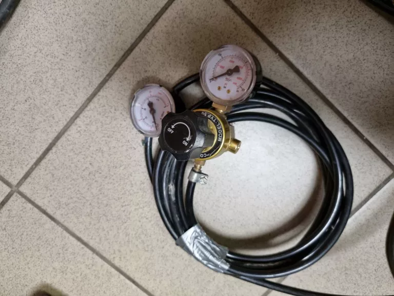 SPAWARKA INWERTOROWA MAGNUM TIG THF 238 P AC DC