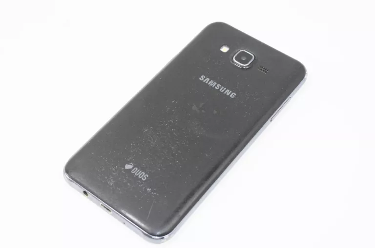 telefon-samsung-galaxy-j7-kod-producenta-4545