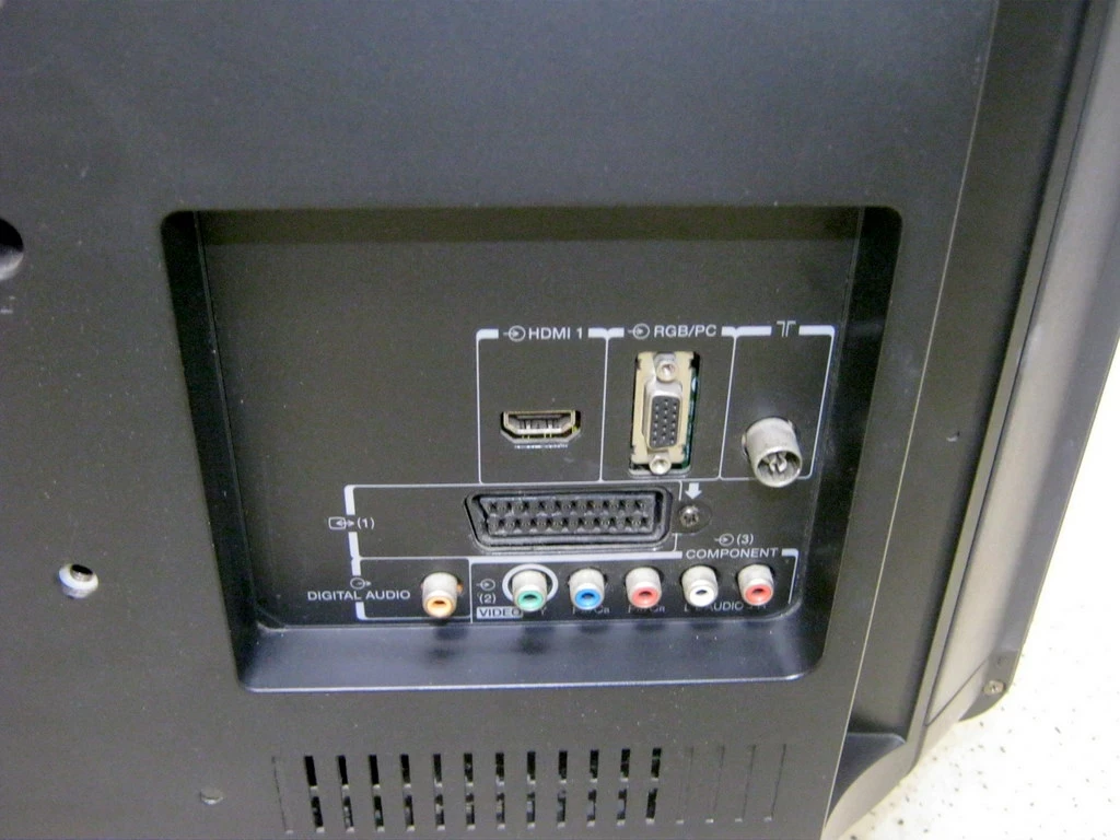 telewizor-toshiba-32l2333d-db-stan-okazja-zobacz-przekatna-ekranu-cale-32