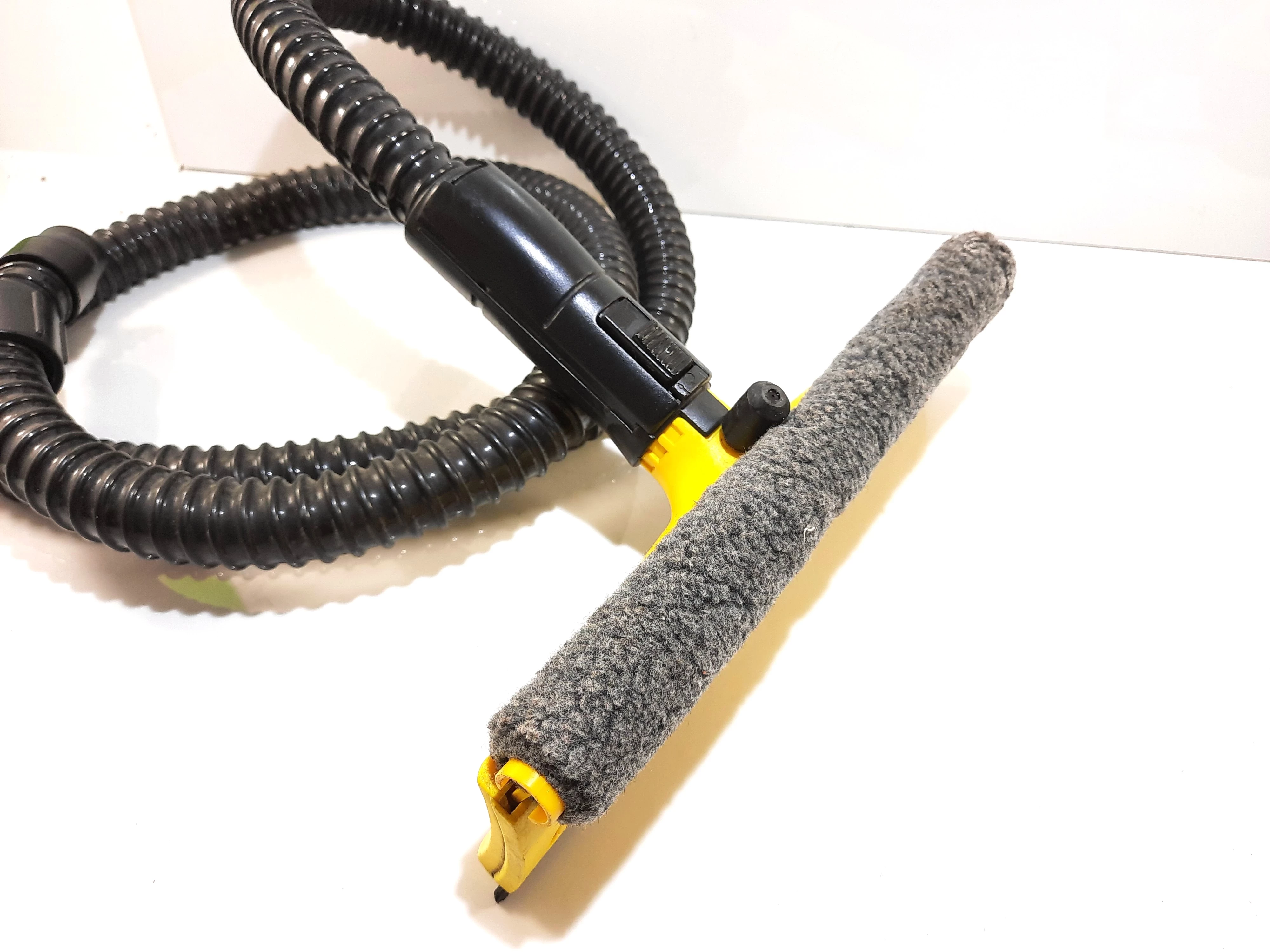 myjka-do-okien-szyb-akumulatorowa-karcher-k250-stan-uzywany