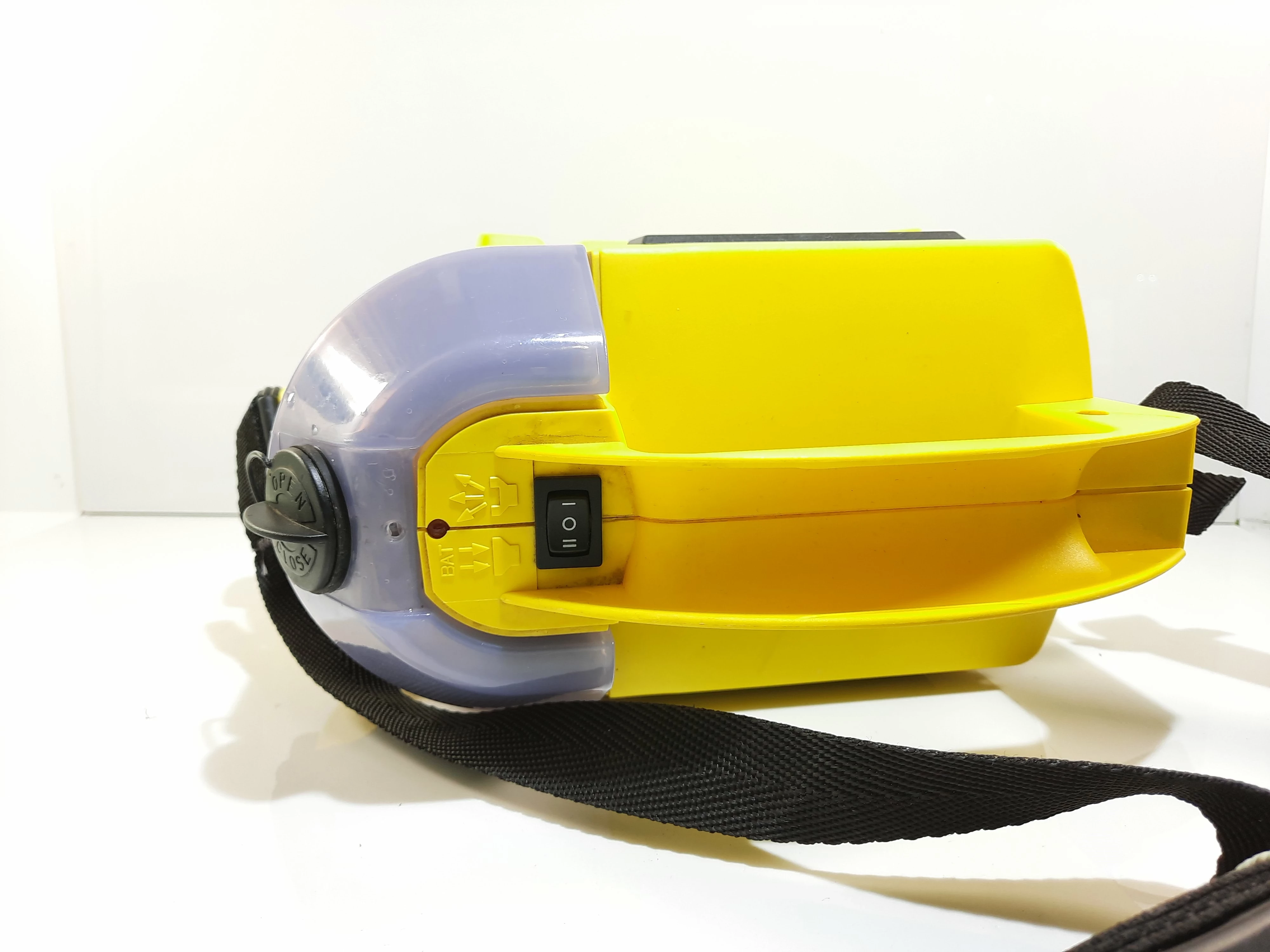 myjka-do-okien-szyb-akumulatorowa-karcher-k250-kod-producenta-myjka-do-okien-karcher-wv-6-plus