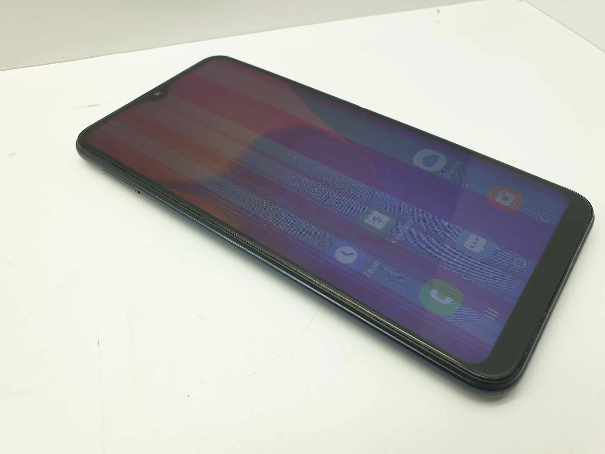 samsung-galaxy-a10-dual-sim-opis-typ-smartfon