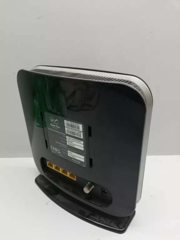 ROUTER VIRGIN SUPERHUB VMDG480