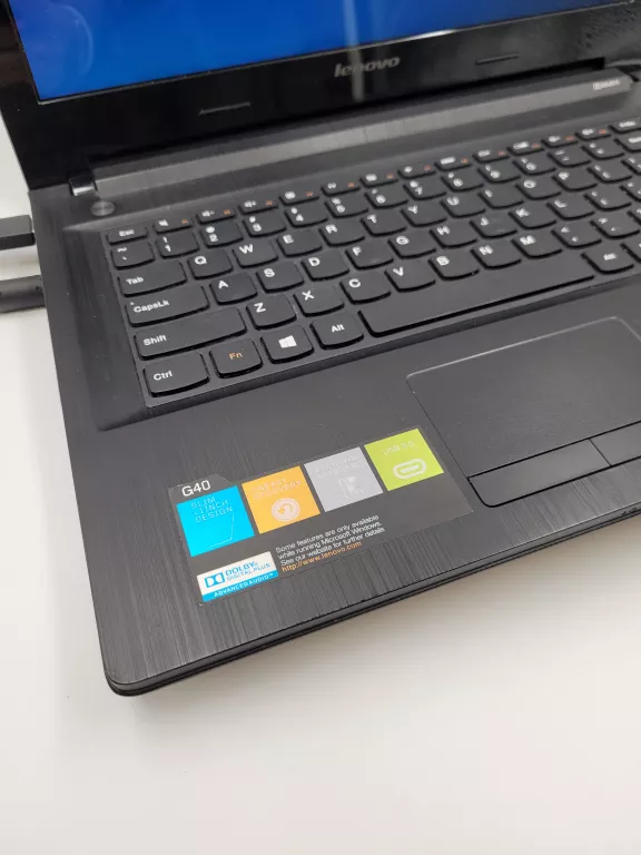 LENOVO G40 RAM 2 GB /500 GB DZIAŁA NA ZASILACZU