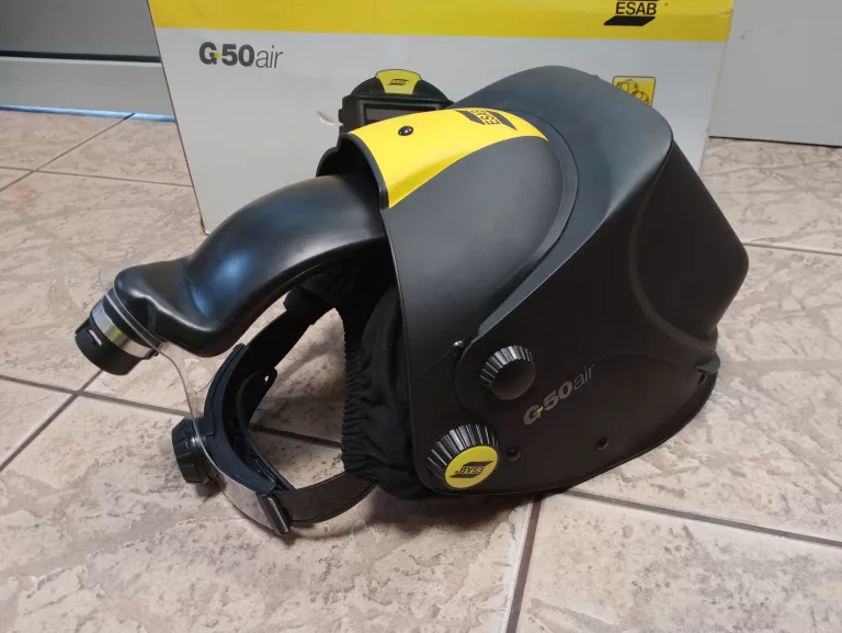 PRZYŁBICA SPAWALNICZA ESAB G50 Z NAWIEWEM PAPR AI