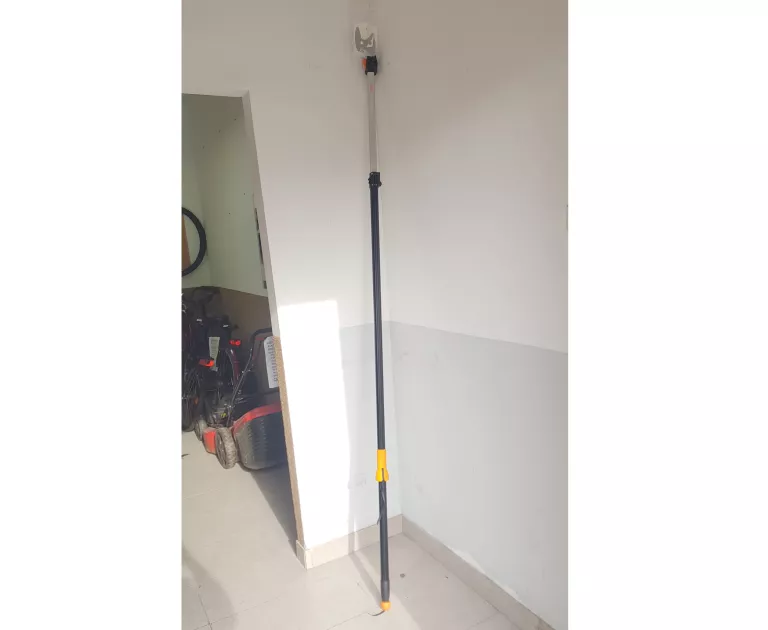 FISKARS SEKATOR TELESKOPOWY ŻYRAFA UP86