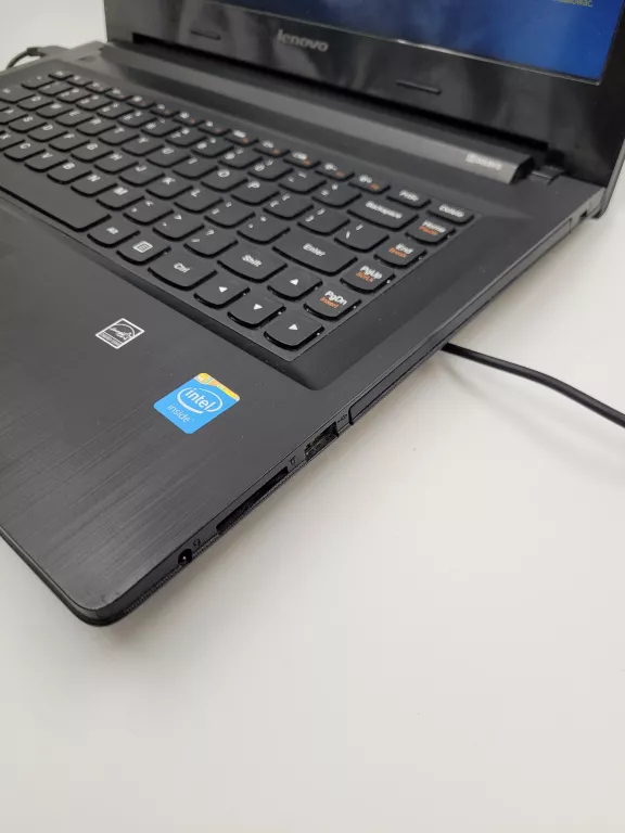 LENOVO G40 RAM 2 GB /500 GB DZIAŁA NA ZASILACZU