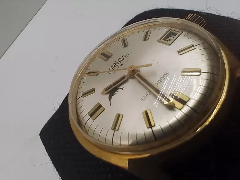 ZEGAREK CORNAVIN 18 JEWELS VINTAGE