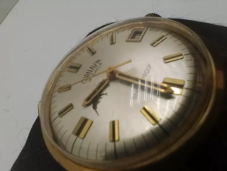 ZEGAREK CORNAVIN 18 JEWELS VINTAGE