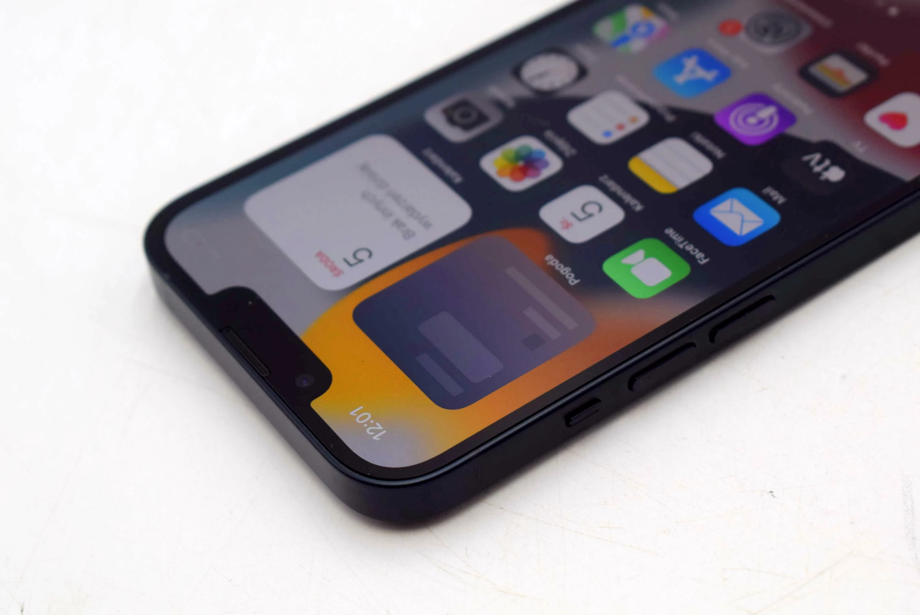 telefon-apple-iphone-13-4gb-128gb-gwarancja-ean-gtin-194252707180