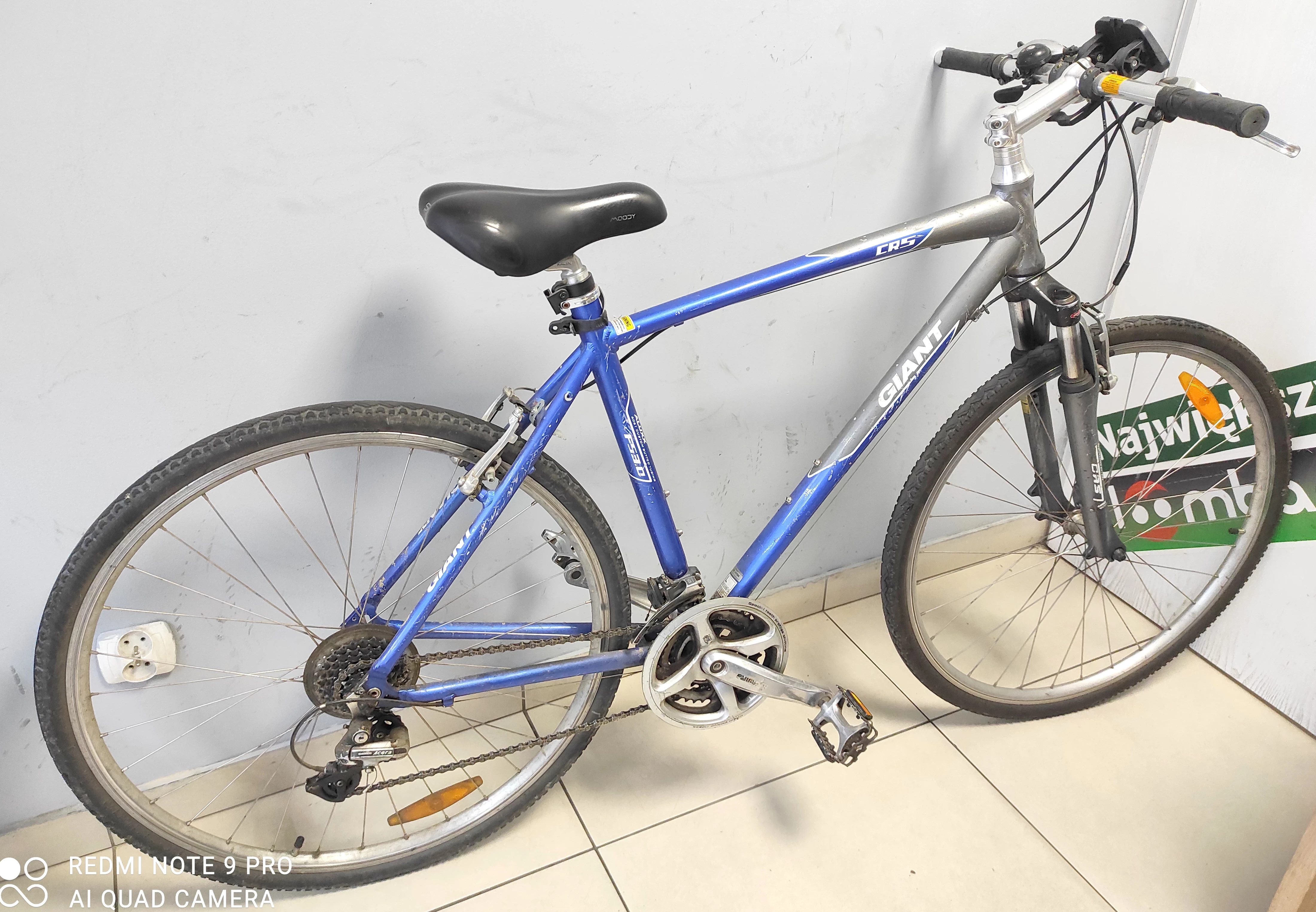 rower-giant-kolor-niebieski