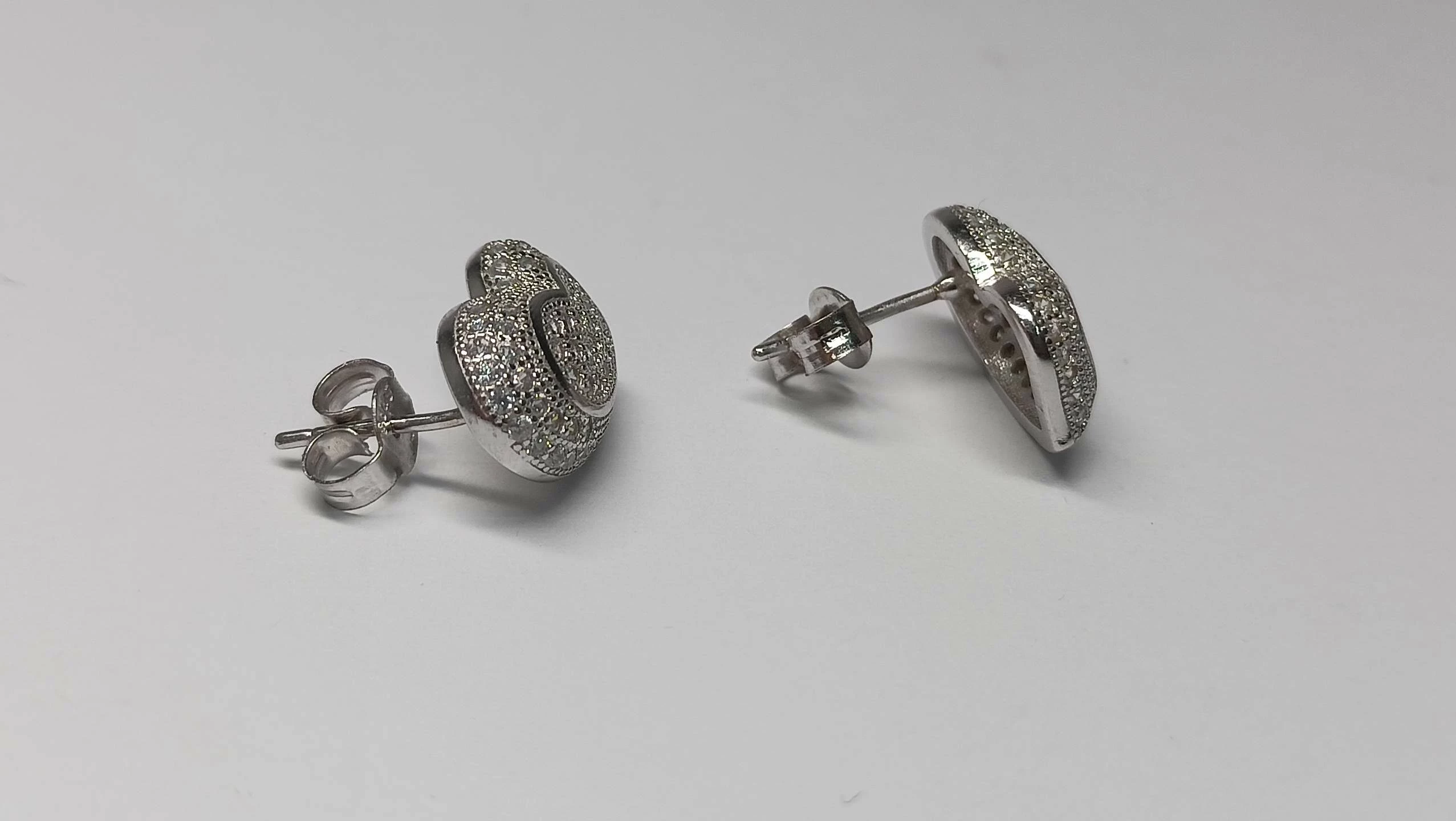 srebrne-kolczyki-serca-29g-marka-lovrin