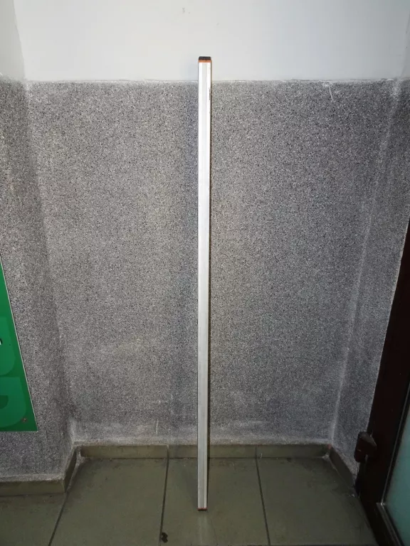 poziomica-magnetyczna-magnusson-1200-mm-12m-kod-producenta-1111