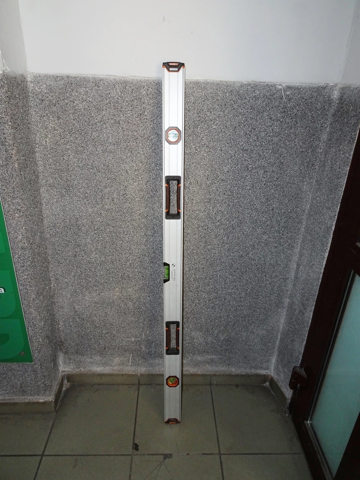 poziomica-magnetyczna-magnusson-1200-mm-12m-marka-magnusson