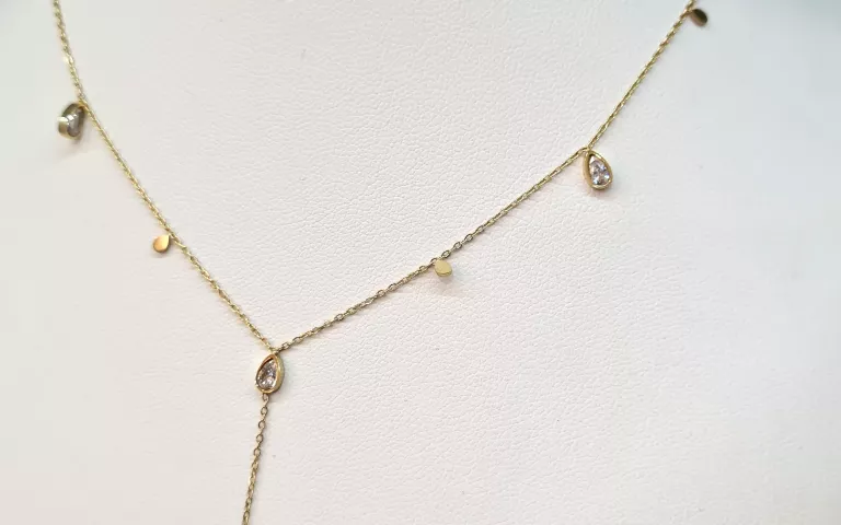 lancuszek-krawatka-cyrkonie-stal-stan-powystawowy