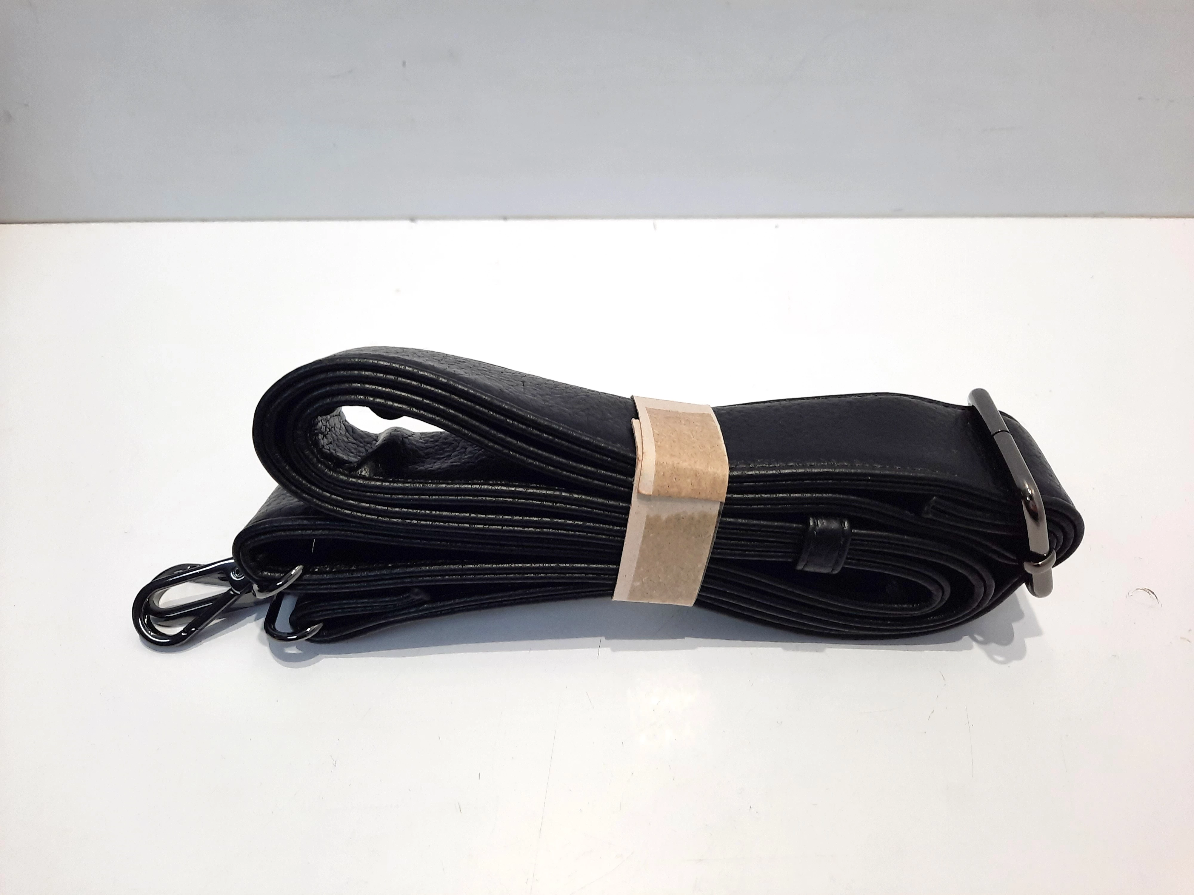 torba-damska-reserved-z-metka-kolor-czarny