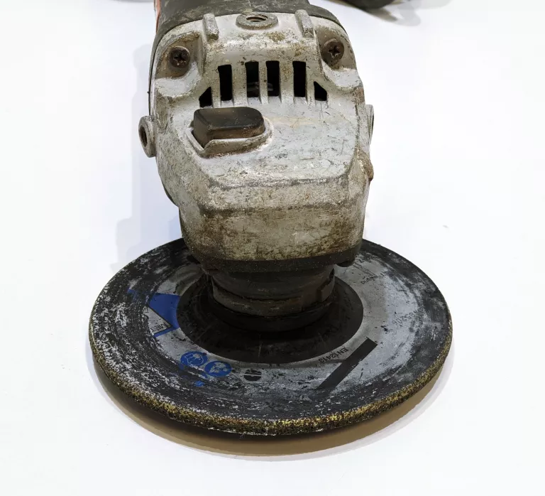 szlifierka-katowa-blackdecker-700-w-marka-inny-producent