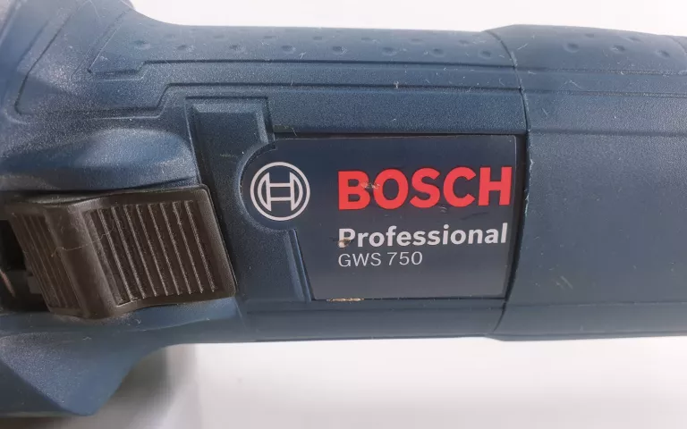 SZLIFIERKA KĄTOWA BOSCH GWS 750