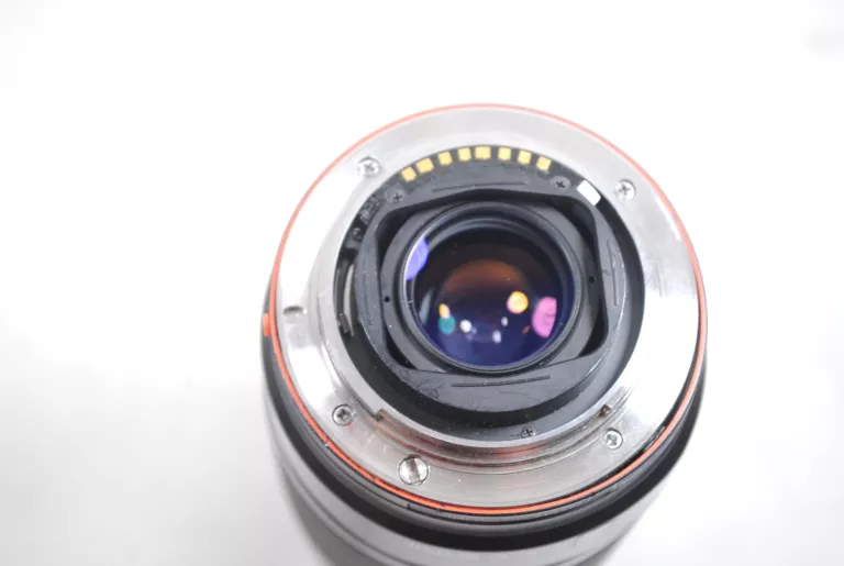 obiektyw-sony-75-300-sal75300-uszkodzony-typ-obiektywu-teleobiektyw