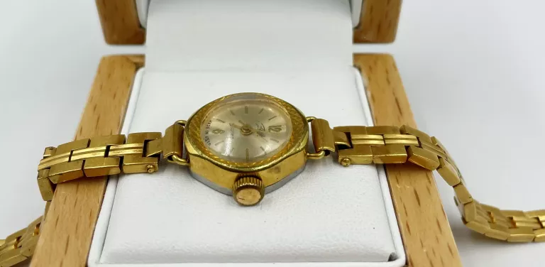 zegarek-zaria-17-jewels-made-in-ussr-stan-nie-wymaga-renowacji