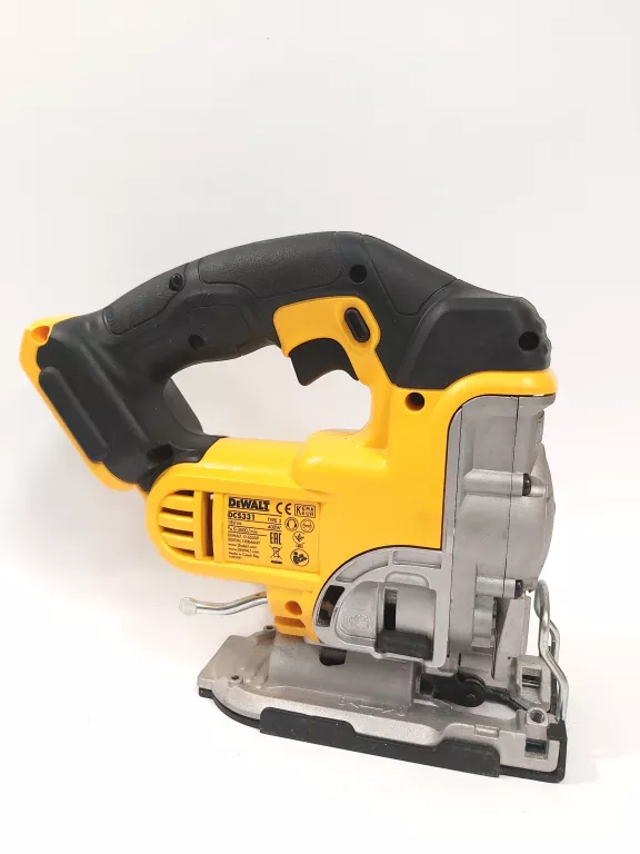 WYRZYNARKA DEWALT DCS331 400 W BODY