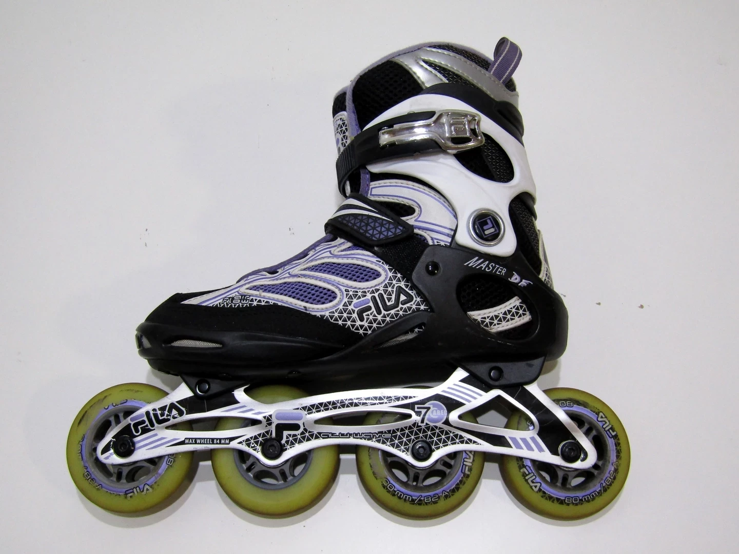 rolki-damskie-fila-master-df-kolor-czarny